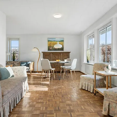 Σπίτι διακοπών Beautiful In With Sauna *